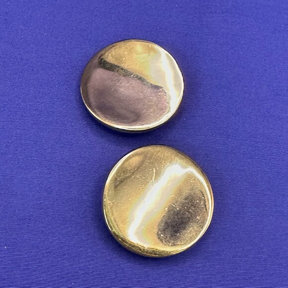 VTG Givenchy “Runway” Large Gold-Tone Concave Disc Clip Earrings - Picture 4 of 15